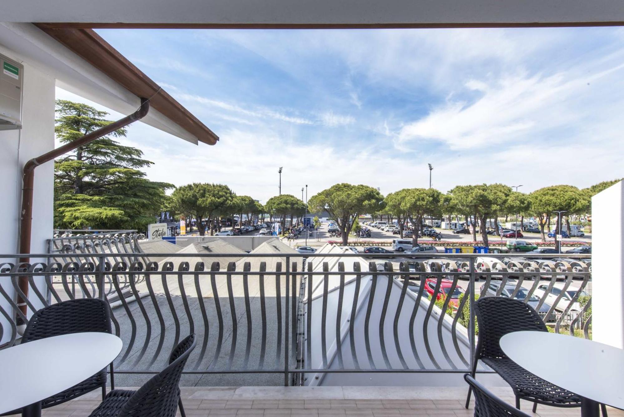 Guesthouse Stadio Lignano Sabbiadoro Exteriör bild